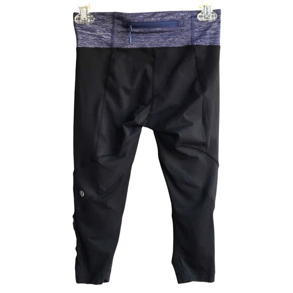 Lululemon Run Crops Leggings Size 4 Blue Wee Stripe Cropped Pants Gym Yoga - Picture 2 of 11